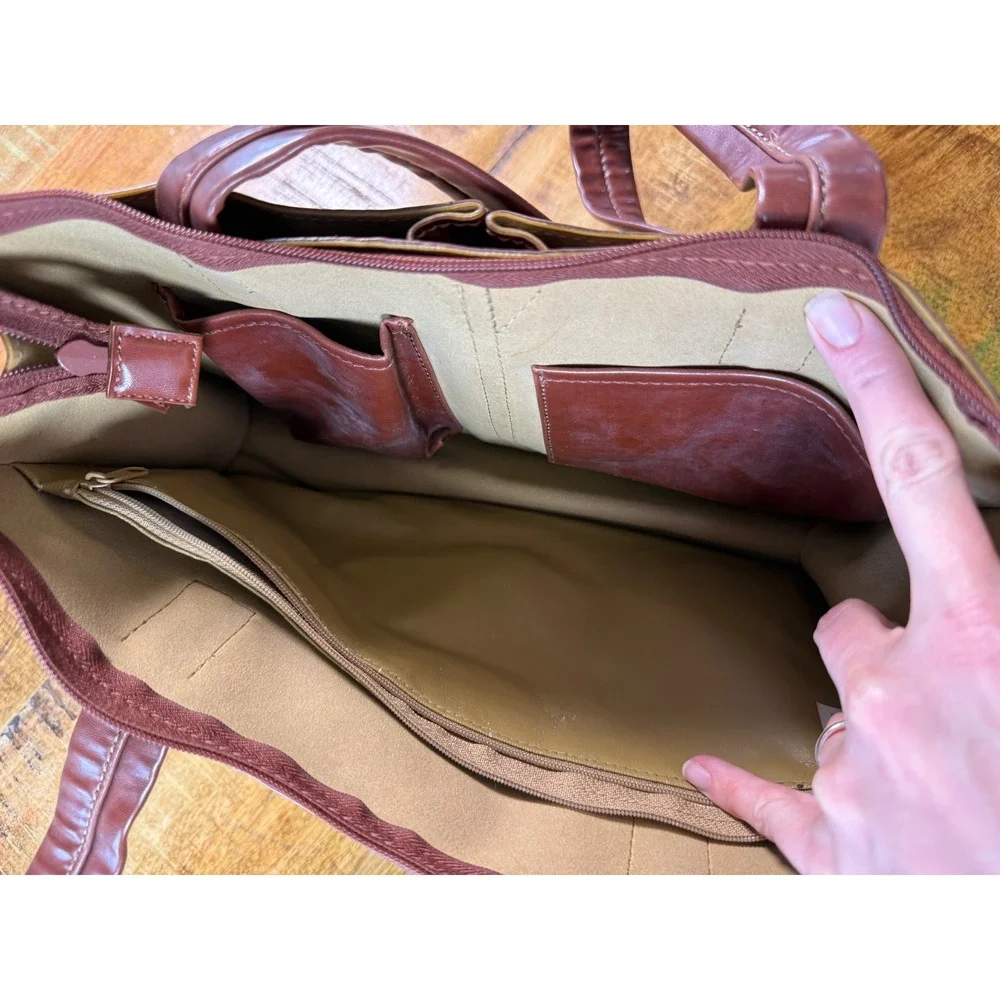 Mondani vintage Brown Faux Leather Structured Shoulder Bag Tote Zip Top Pocketed